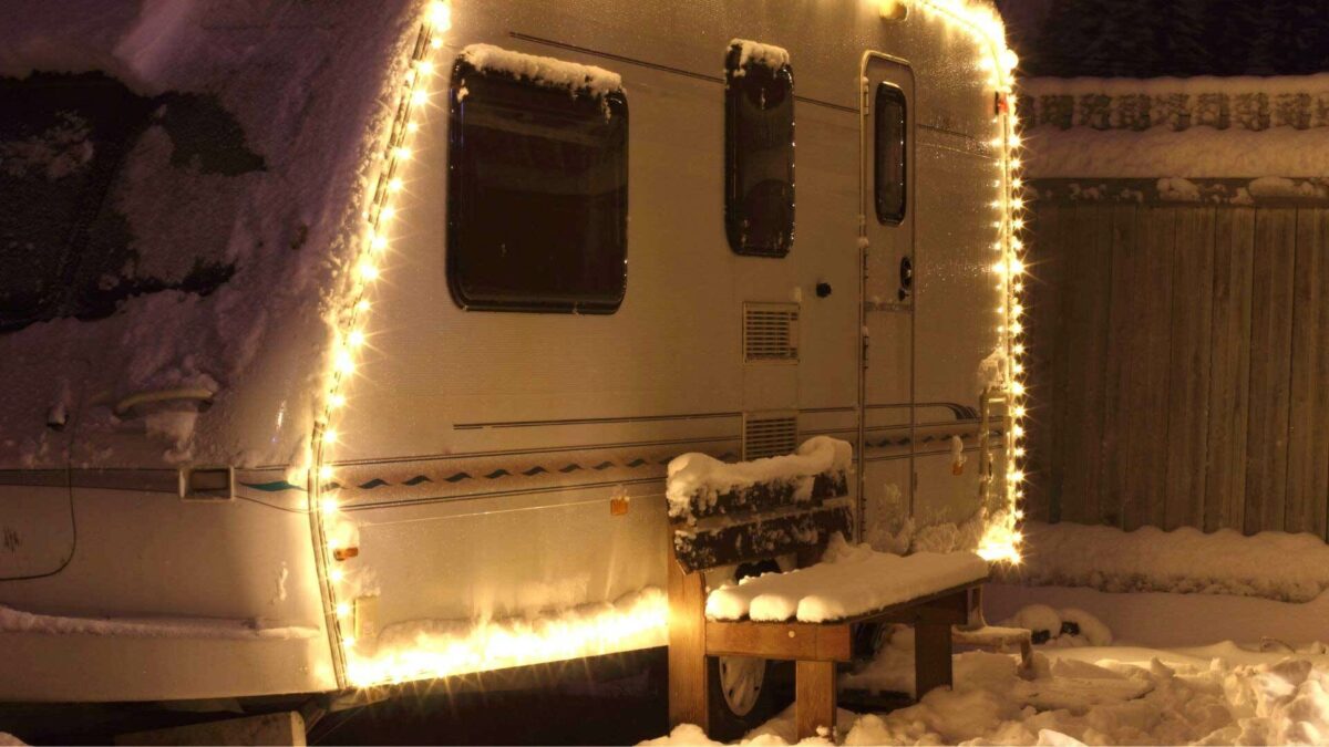 Using A Portable Power Station In The Winter