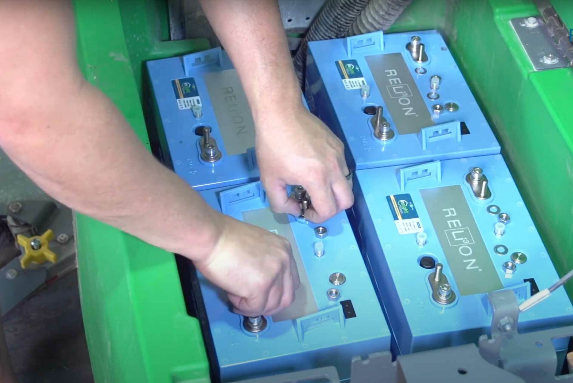 Installing RELiON lithium batteries in floor machine