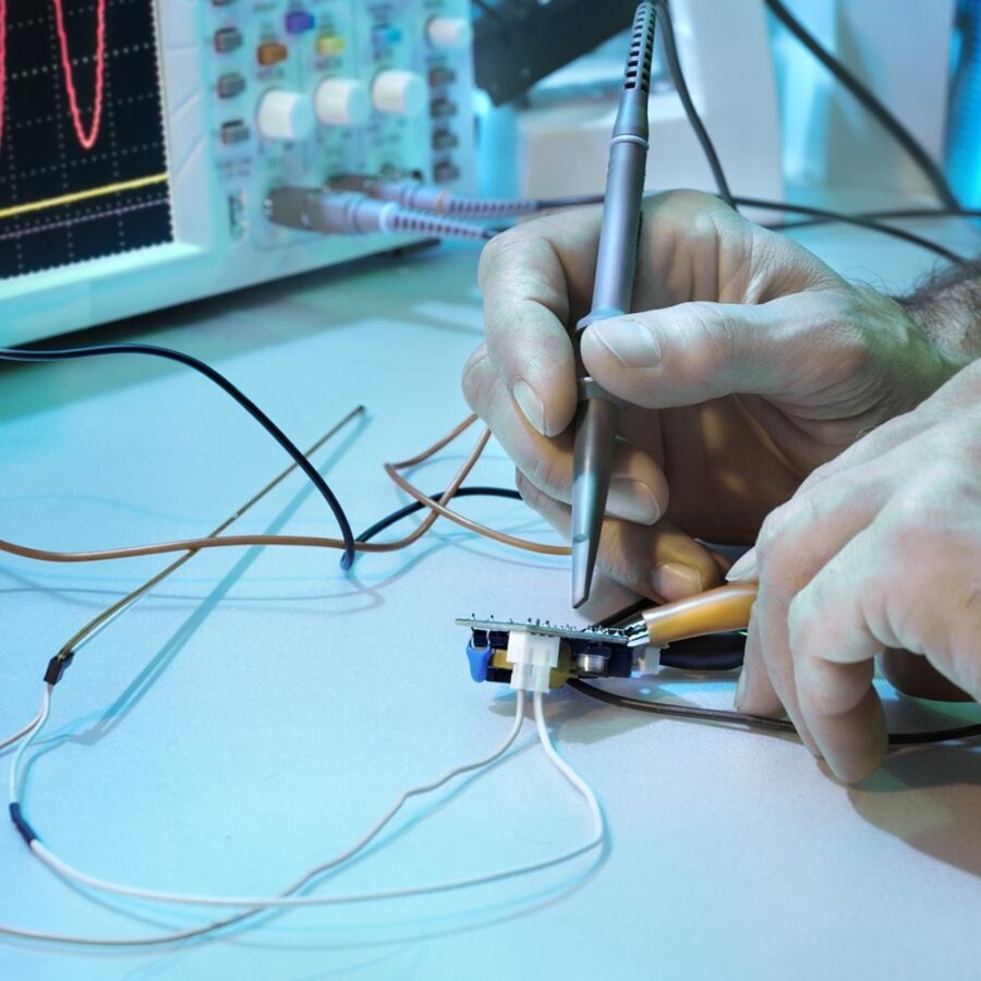 https://relion-battery.s3.us-east-1.amazonaws.com/images/hero/_zPattern/Battery-Manufacturing-Process.jpg
