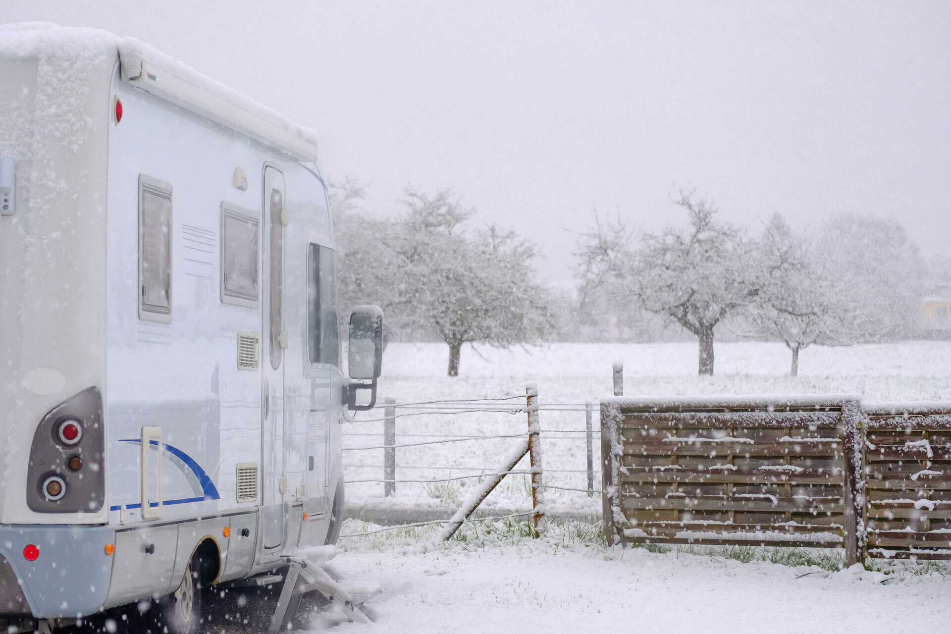 Cold Cranking RV Battery Cold Cranking RV Battery